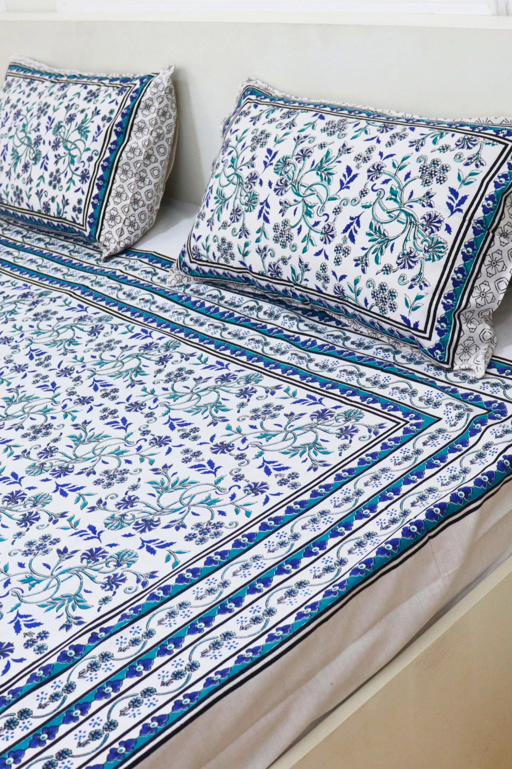 Kalamkari Cotton Bedsheet with pillow covers