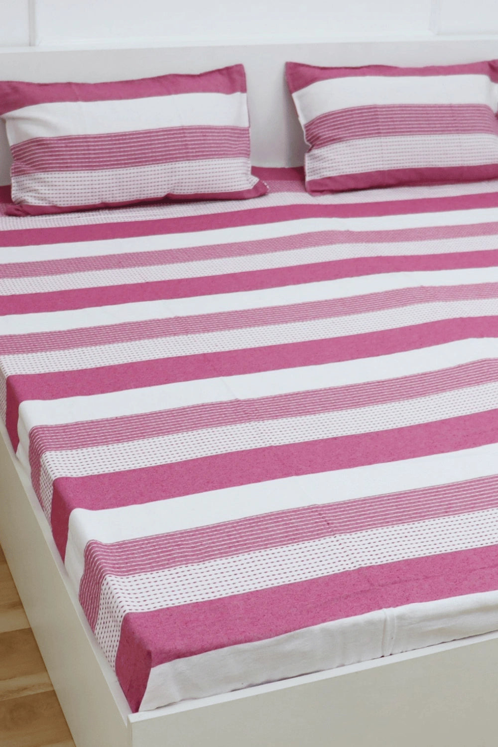 Premium Handloom Bedsheets | Bedcovers