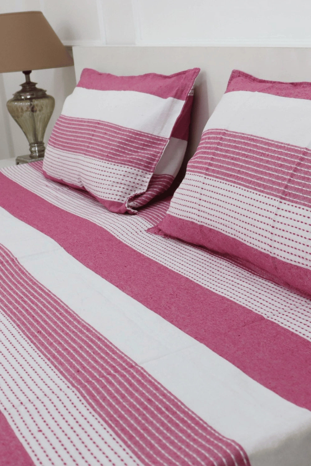 Premium Handloom Bedsheets | Bedcovers