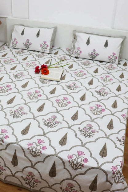 Pankhudi  Handblock  Bedsheets King Size