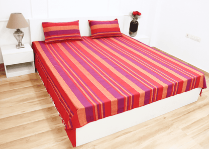 theindiglobal Premium Handloom Cotton bedsheet for double bed (90 X 100 Inches) with 2 Pillow Covers, Classic Lines, 210 Threadcount (Red-Purple)…