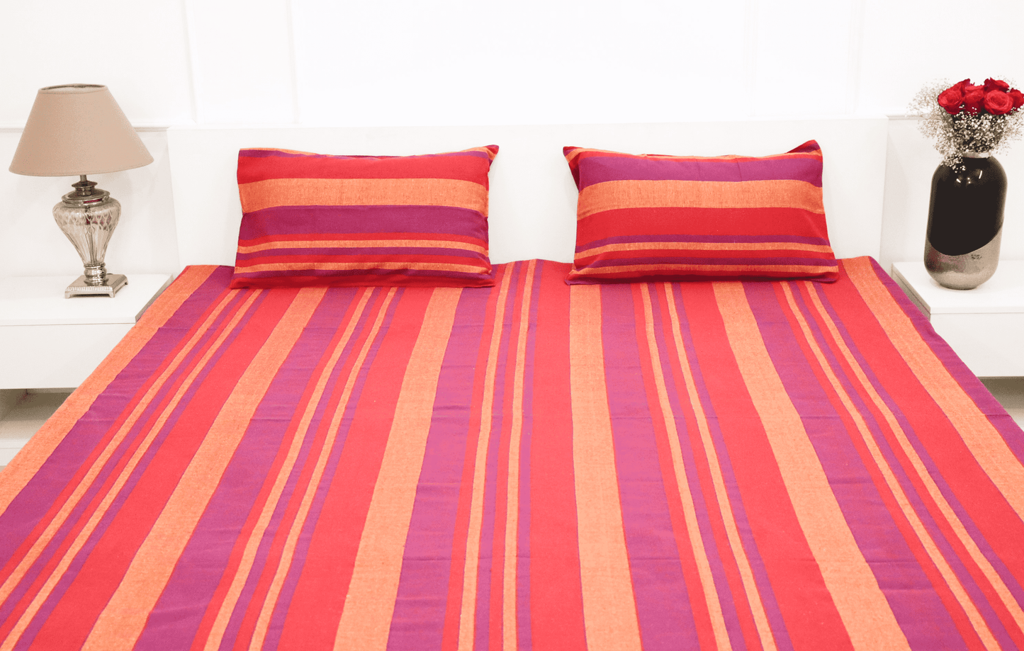 theindiglobal Premium Handloom Cotton bedsheet for double bed (90 X 100 Inches) with 2 Pillow Covers, Classic Lines, 210 Threadcount (Red-Purple)…