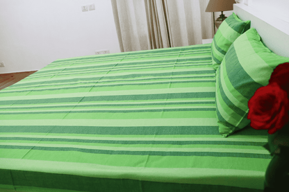 theindiglobal Premium Handloom Cotton bedsheet for double bed (90 X 100 Inches) with 2 Pillow Covers, Classic Lines, 210 Threadcount (Green)…