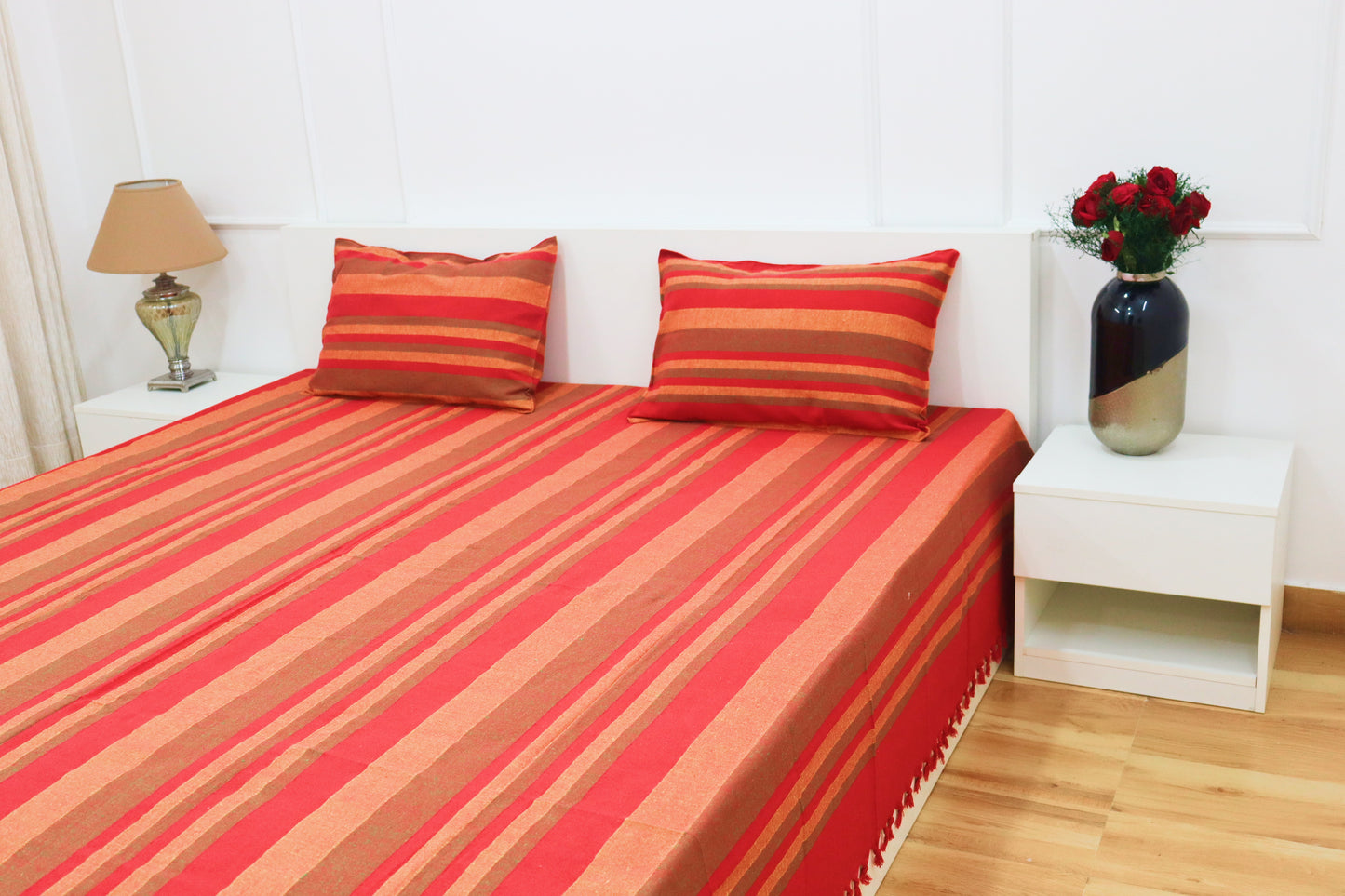 Handloom Cotton Bedsheet with Two Matching Pillow Covers | Handloom Certified