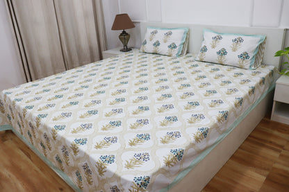 Veda Handblock Printed Percale Bedsheet 300 TC With Two Reversible Pillow Covers