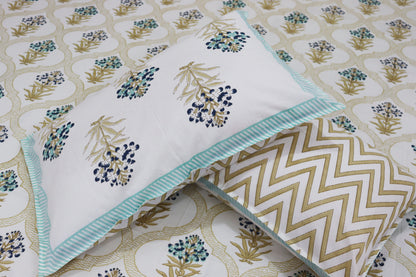 Veda Handblock Printed Percale Bedsheet 300 TC With Two Reversible Pillow Covers