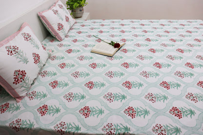 Veda Handblock Printed Percale Bedsheet 300 TC With Two Reversible Pillow Covers