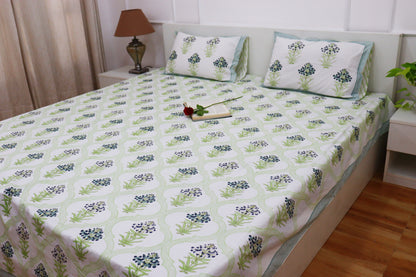 Veda Handblock Printed Percale Bedsheet 300 TC With Two Reversible Pillow Covers