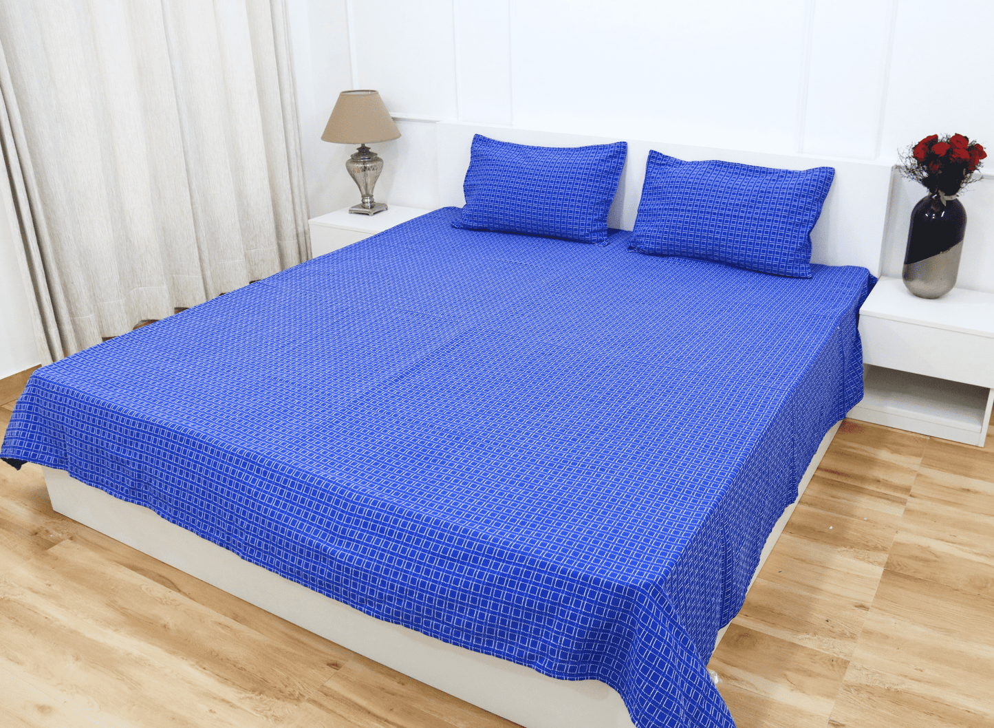 theindiglobal Premium Handloom Cotton Double Bedsheet with 2 Pillow Covers, Handwoven Quilted Bed Cover 90 X 100 Inches , 210 Threadcount, Blue